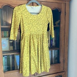 Emma and Elsa yellow cat dress